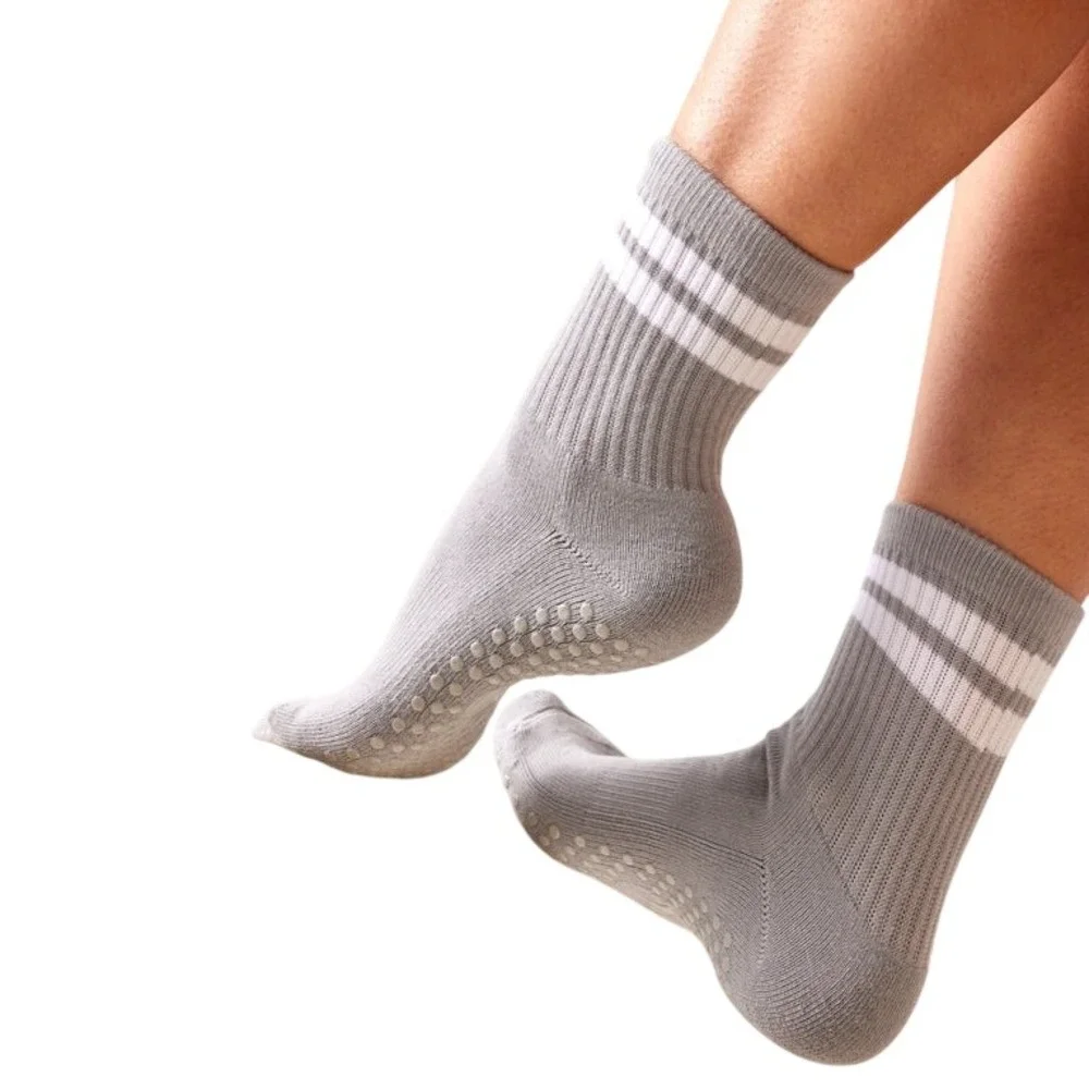 36 Sample Sale 3 Pack Grip Socks Grey Purple Cream Non-Slip Yoga Pilates Crew